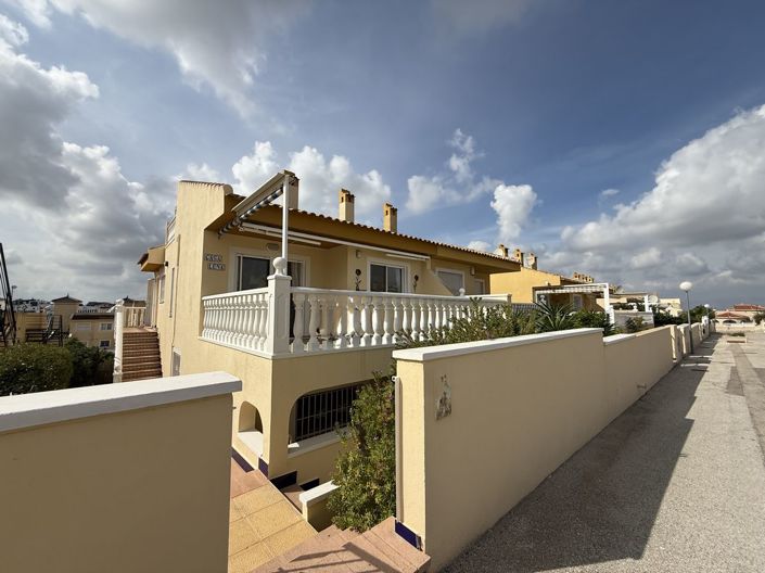 Image No.1-3 Bed Property for sale