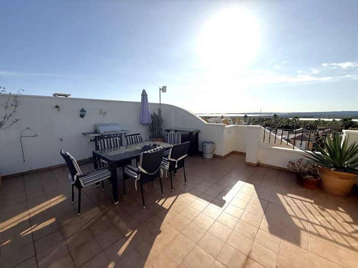 Image No.13-2 Bed Property for sale