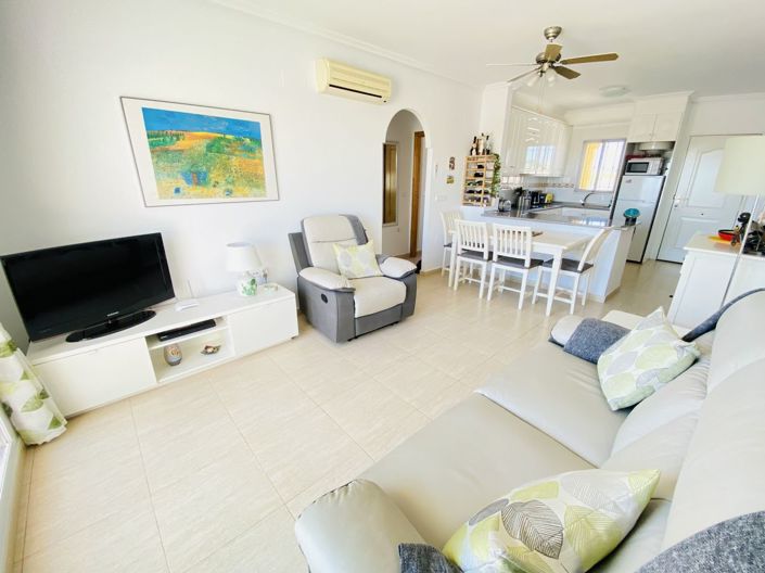 Image No.6-2 Bed Property for sale