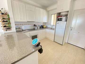 4501apartmentwithprivatesolariumandparking181