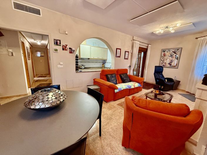 Image No.6-Propriété de 3 chambres à vendre à Benijofar