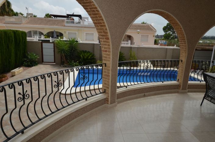 Image No.2-3 Bed Property for sale