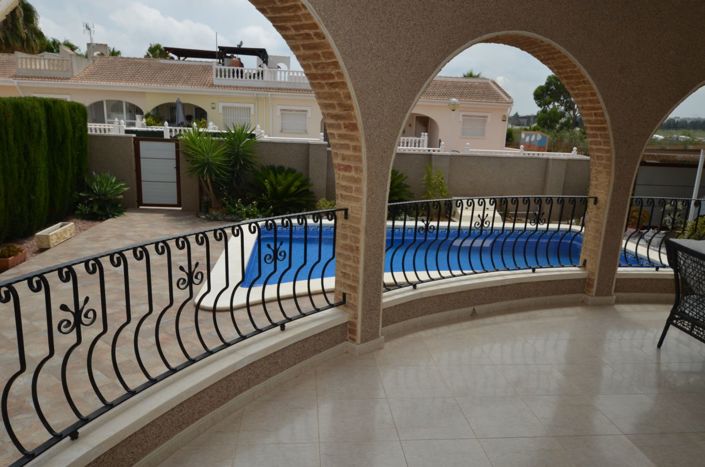 Image No.2-3 Bed Property for sale