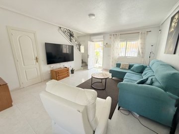 4566spacioustownhouse120326171713tnimg3161