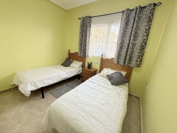6843groundfloorapartmentwithparking1707261200