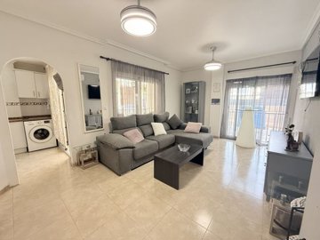 6843groundfloorapartmentwithparking1707261200