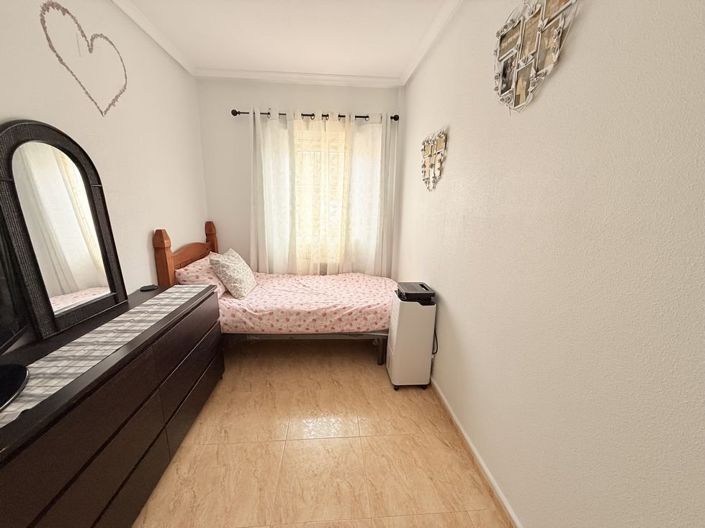 Image No.16-3 Bed Property for sale