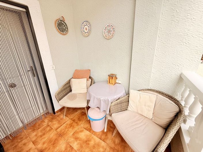 Image No.17-3 Bed Property for sale