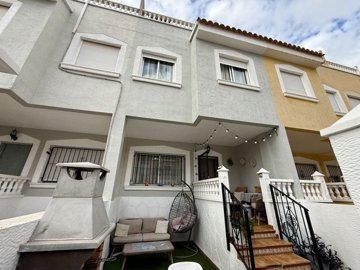 7898threebedroomtownhousewithsolariumandmount