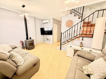 7898threebedroomtownhousewithsolariumandmount