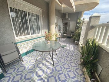 7840groundfloorapartmentoverlookingtheriver14