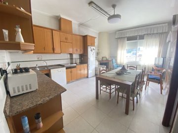 7840groundfloorapartmentoverlookingtheriver14