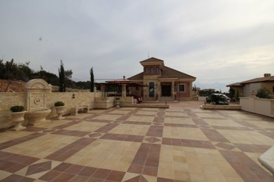 Detached Villa For Sale  in  Aphrodite Hills