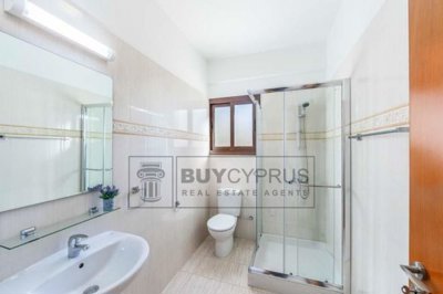 Detached Villa For Sale  in  Peyia