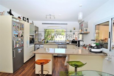 Detached Villa For Sale  in  Acheleia