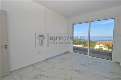 Detached Villa For Sale  in  Sea Caves