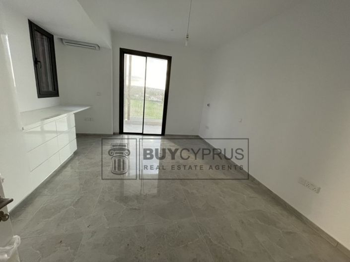 Image No.25-Villa de 4 chambres à vendre à Kissonerga