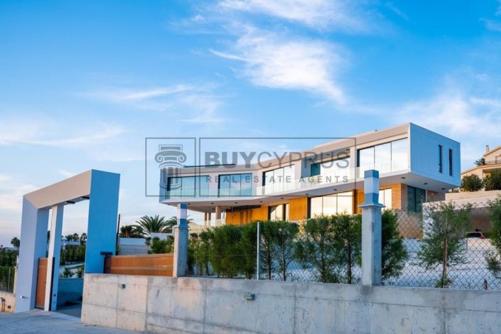 Image No.2-Villa de 5 chambres à vendre à Coral Bay