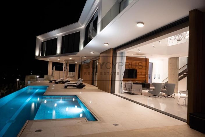 Image No.4-Villa de 5 chambres à vendre à Coral Bay