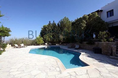 Detached Villa For Sale  in  Kamares - Tala