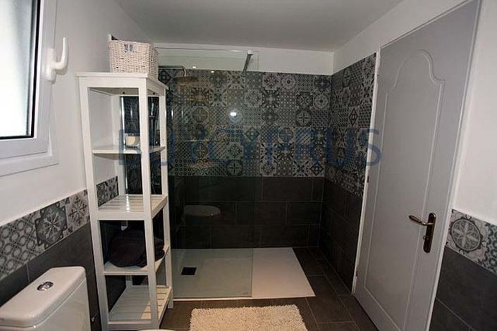 Image No.24-7 Bed Villa for sale