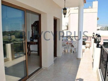 4 Bedroom Villa with Sea Views and 12 x 6 Pool