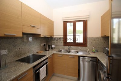 Apartment For Sale  in  Aphrodite Hills