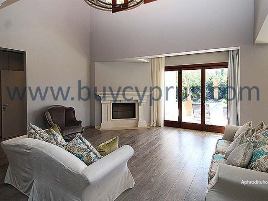 Image No.3-Villa de 6 chambres à vendre à Aphrodite Hills