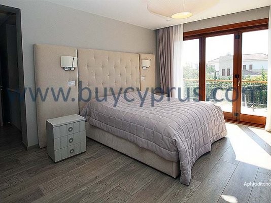 Image No.9-Villa de 6 chambres à vendre à Aphrodite Hills