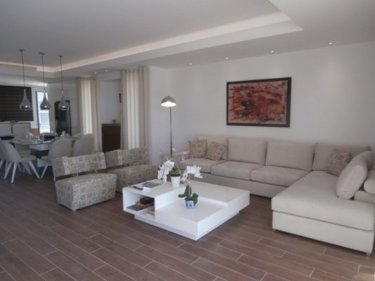 Image No.2-3 Bed Villa for sale