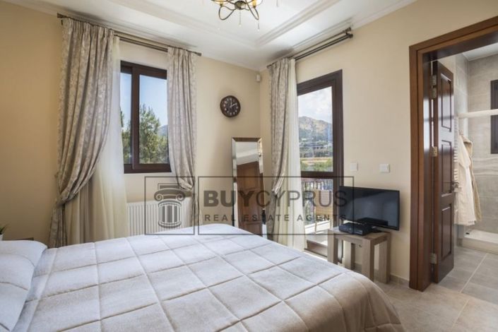 Image No.33-5 Bed Villa for sale