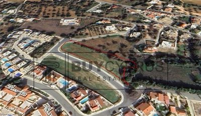Residential Land  For Sale  in  Tremithousa