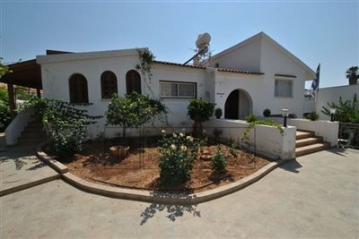 Detached Villa For Sale  in  Coral Bay