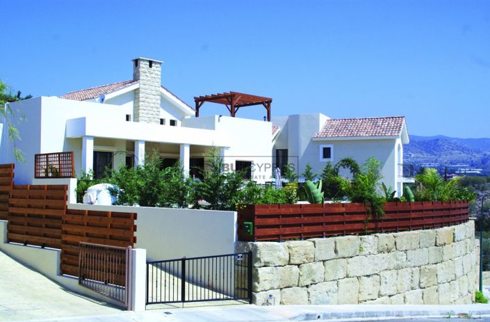 Image No.1-Villa de 3 chambres à vendre à Monagrouli
