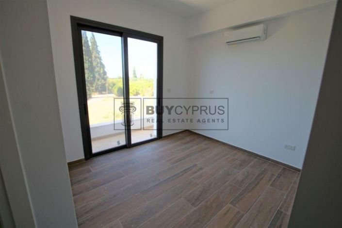 Image No.15-3 Bed Villa for sale