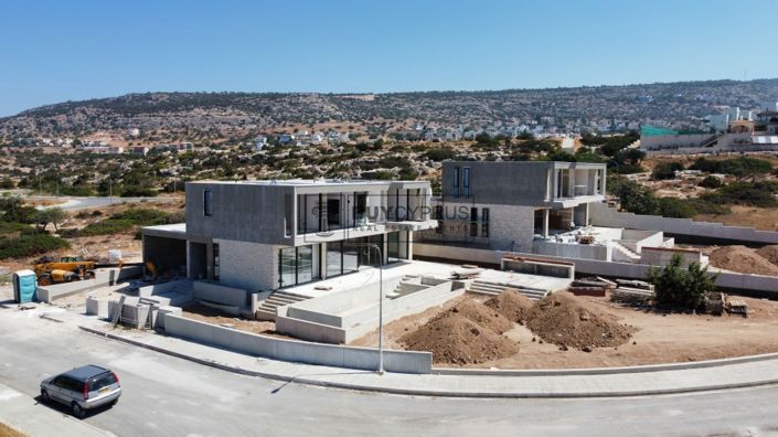 Image No.11-3 Bed Villa for sale