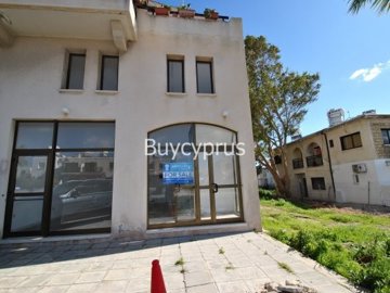 FREEHOLD SHOP/RESTAURANT FOR SALE IN KATO PAFOS 