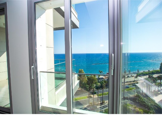 Image No.2-Appartement de 2 chambres à vendre à Ayios Tychonas