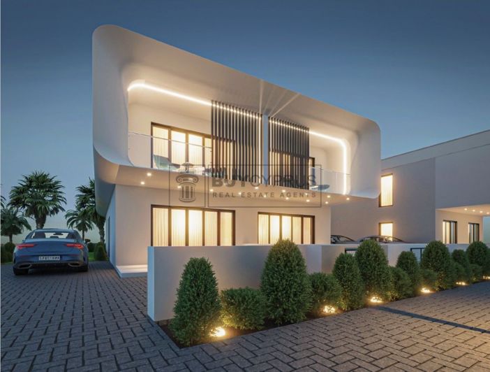 Image No.10-3 Bed Villa for sale