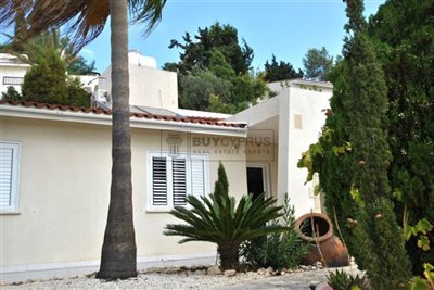 Detached Villa For Sale  in  Kamares - Tala