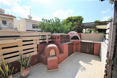 Detached Villa For Sale  in  Universal