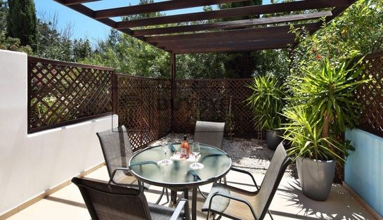 Image No.8-2 Bed Townhouse for sale