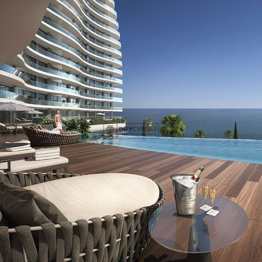 Image No.17-3 Bed Apartment for sale