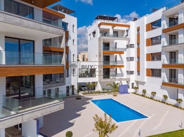 Apartment For Sale  in  Columbia