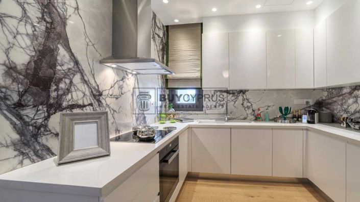 Image No.11-2 Bed Apartment for sale