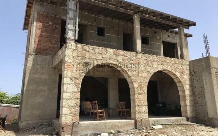 Image No.3-Commercial à vendre à Ayia Marina