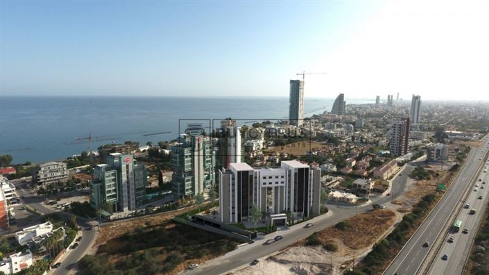 Image No.15-2 Bed Apartment for sale