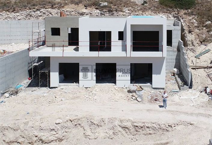 Image No.10-4 Bed Villa for sale