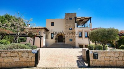 Detached Villa For Sale  in  Aphrodite Hills