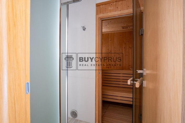 Image No.18-3 Bed Villa for sale